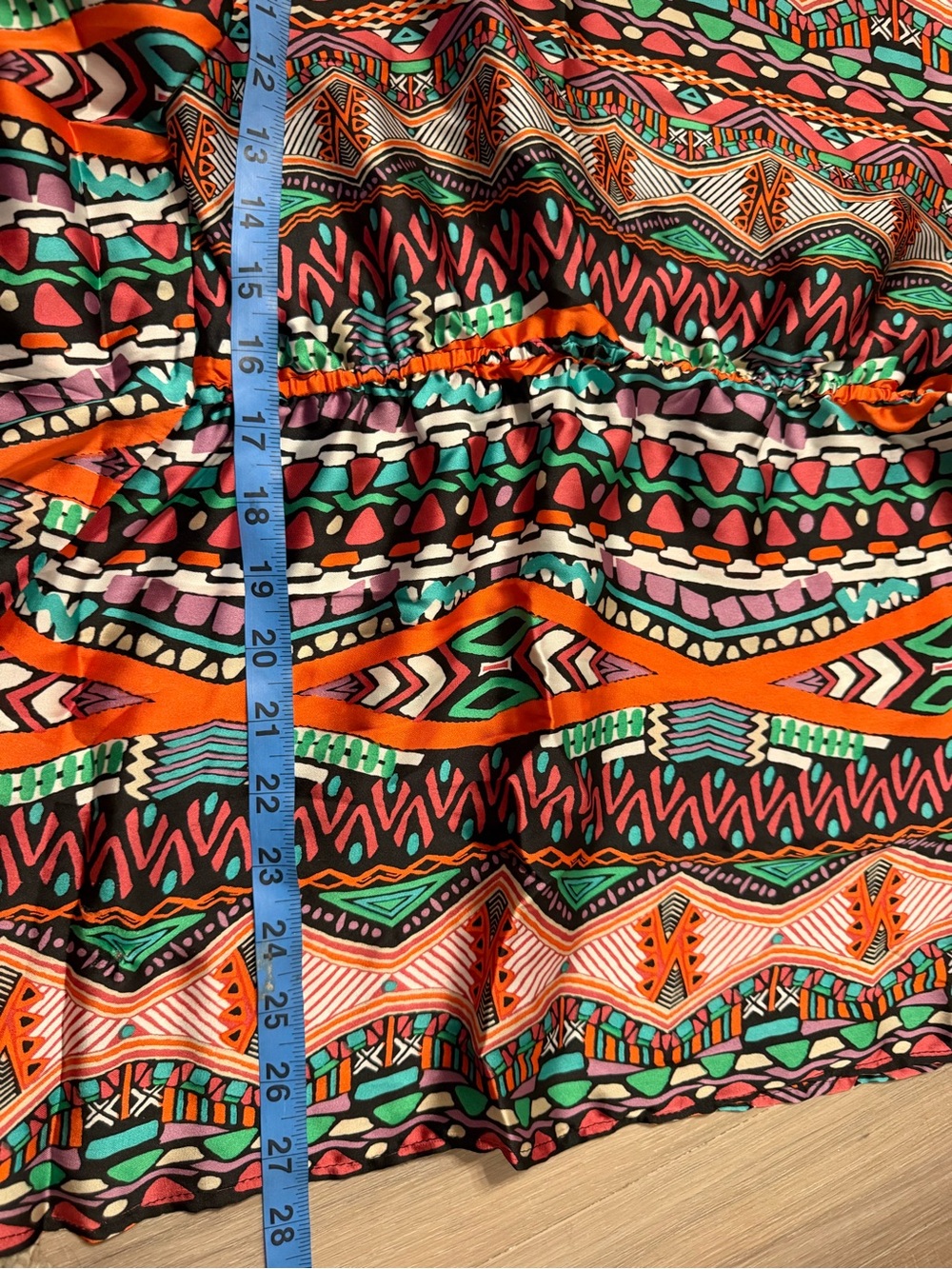 Signature Studio (Size L) - Picture 3 of 6